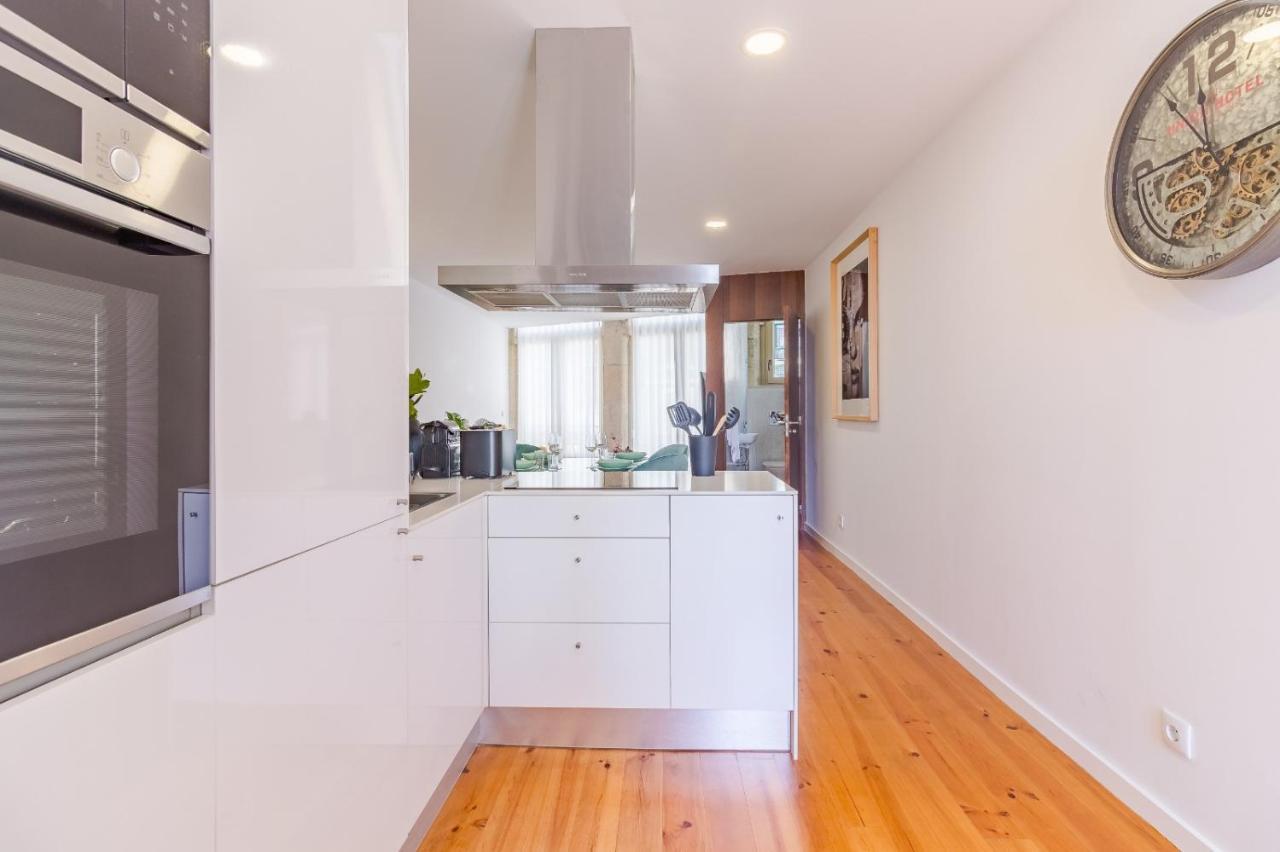 Ohh- Padre Antonio Vieira Flat D - 2Bedroom Near The Train Station Porto Buitenkant foto